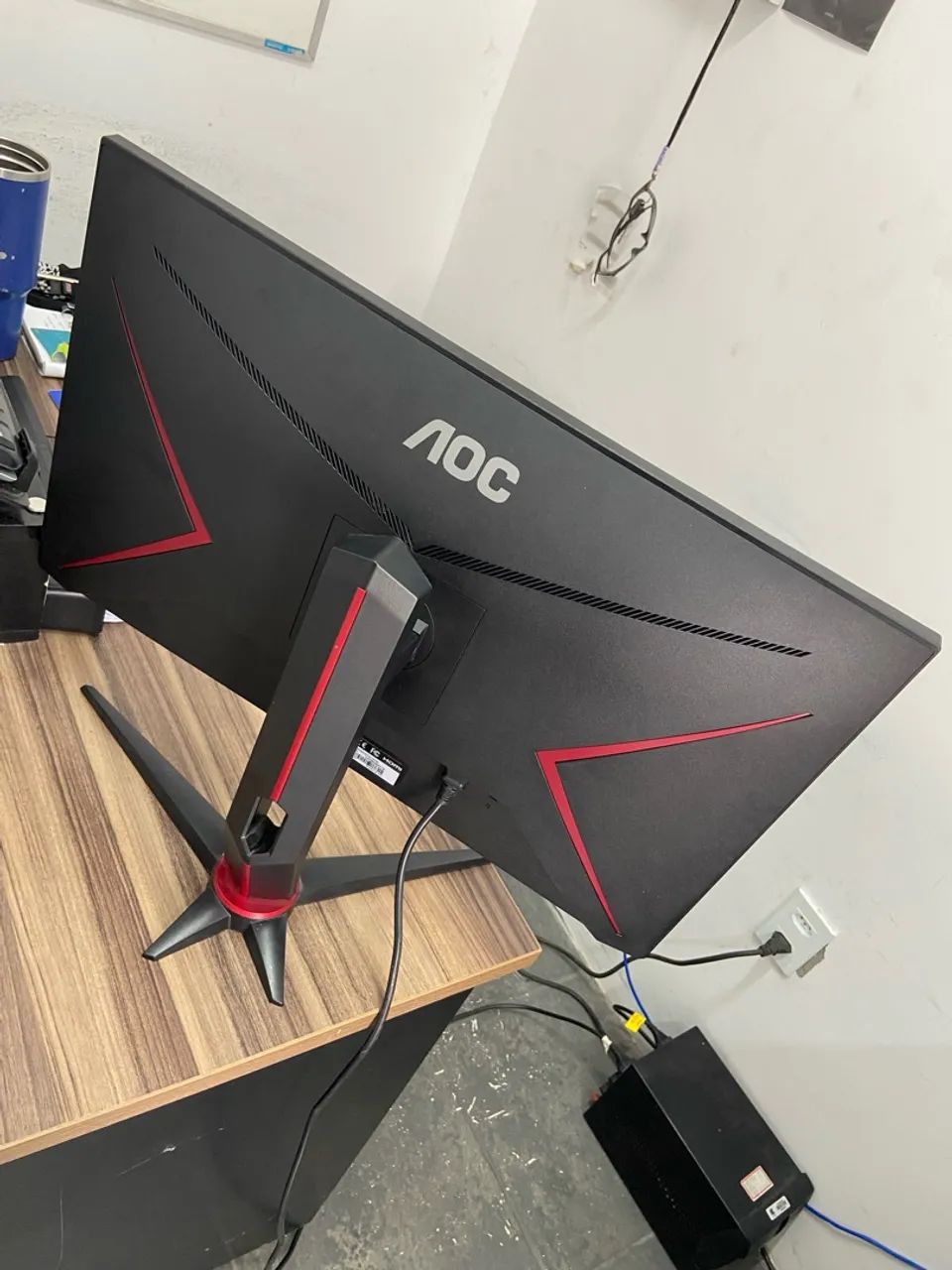 Monitor gamer AOC 27? Full HD 165hz - Foto 2