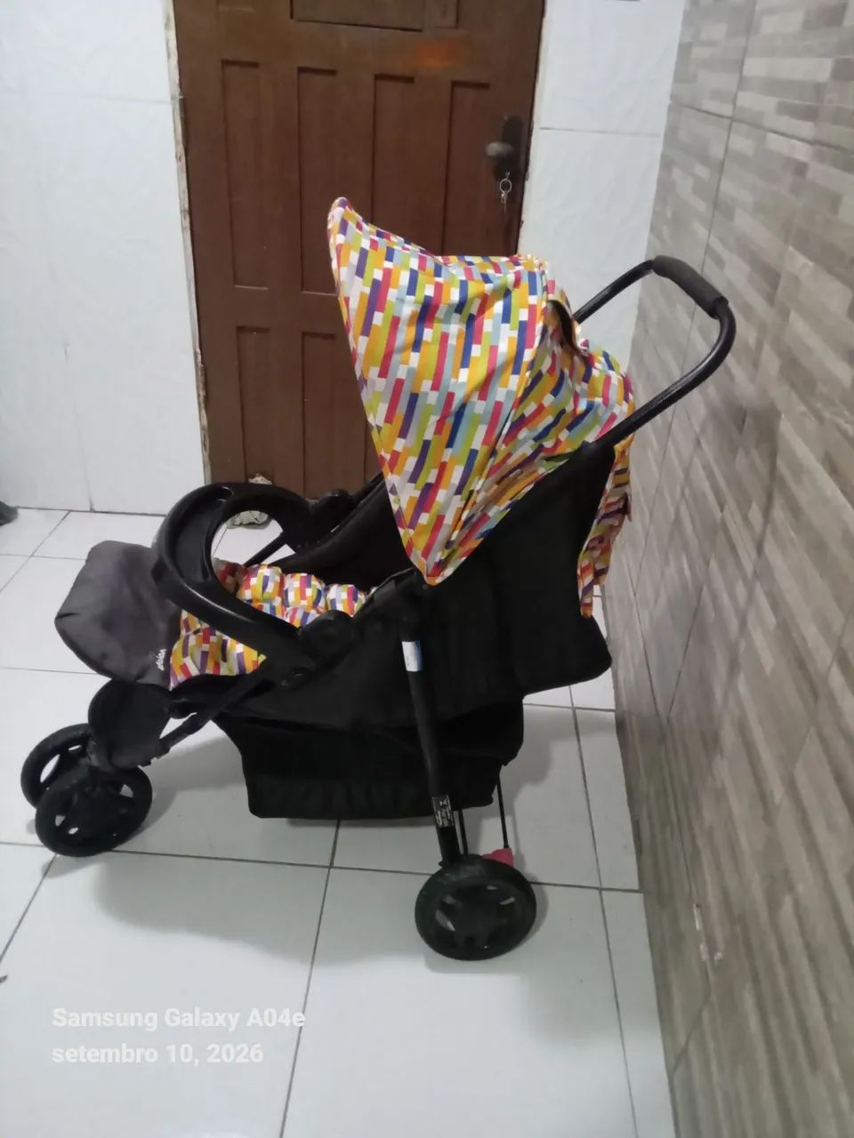 Carrinho de bebê unissex  - Foto 2