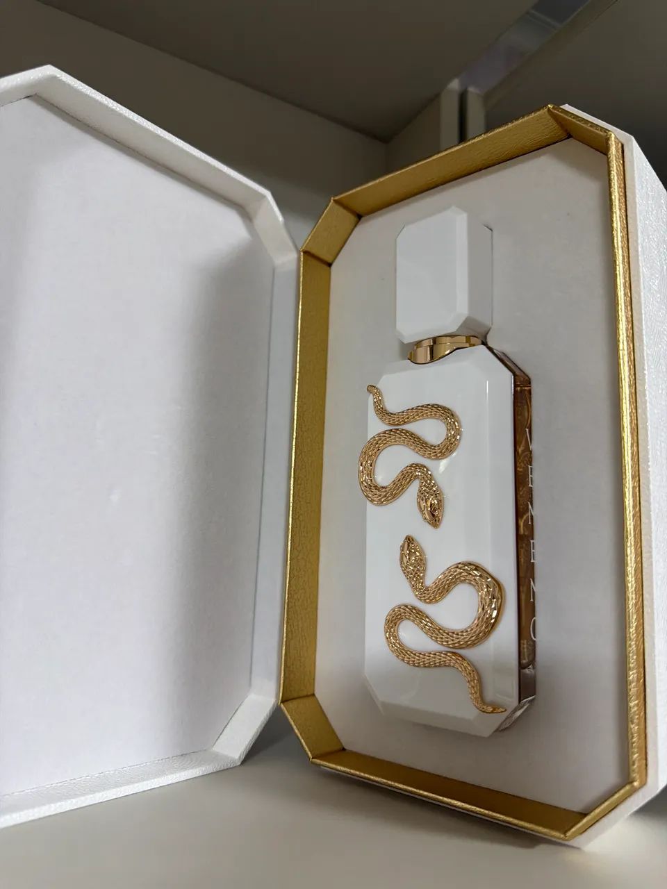Perfume árabe feminino 