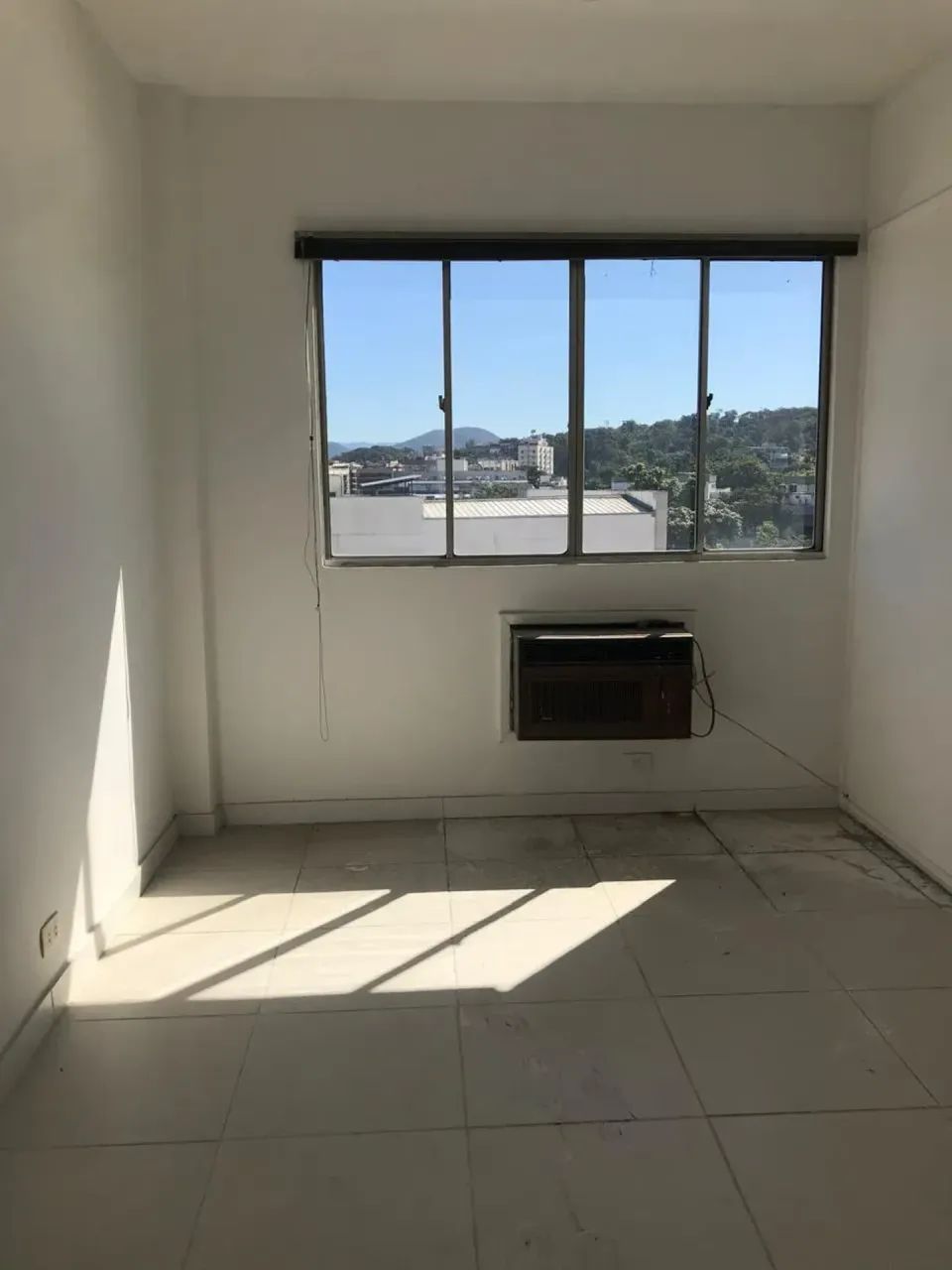 Sala/Conjunto para venda tem 33 metros quadrados - Foto 2