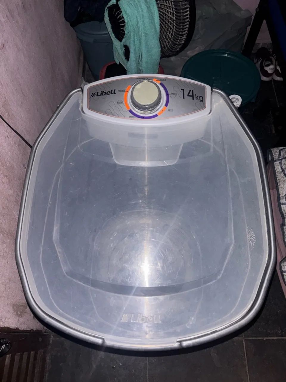 Vendo Tanquinho