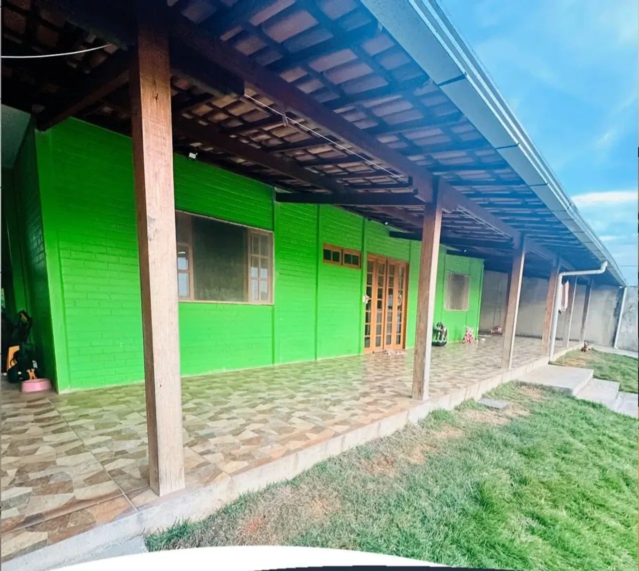 Imóvel para venda tem 280 metros quadrados com 3 quartos