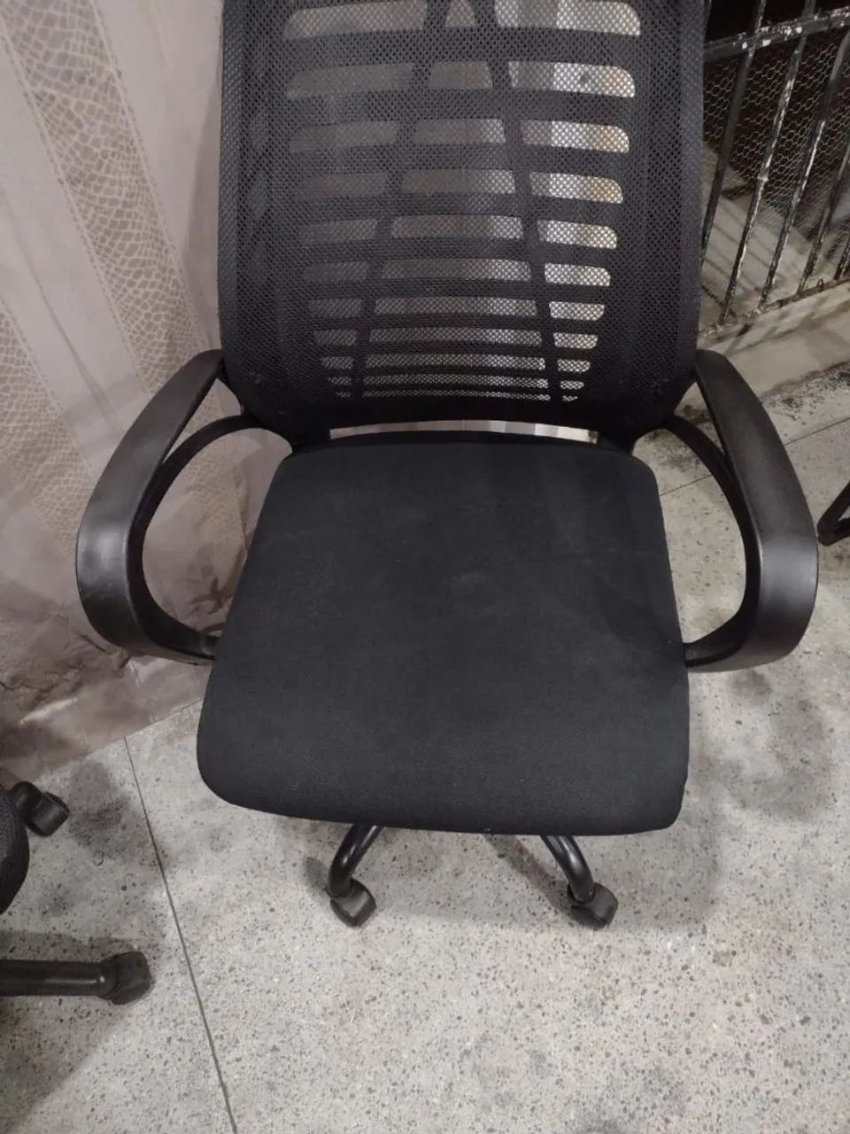 Cadeira de escritório  - Foto 3