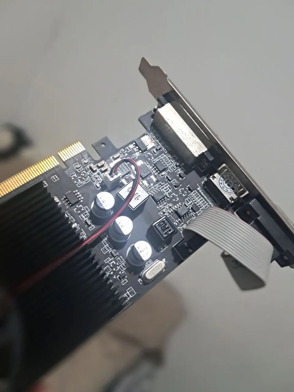 Placa de vídeo Nvidia GT 705 - Foto 4