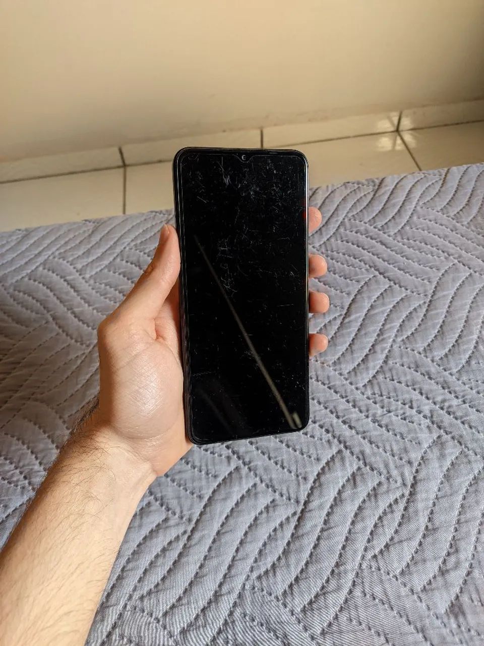 CELULAR ITEL A70 - 256 GB - Foto 2