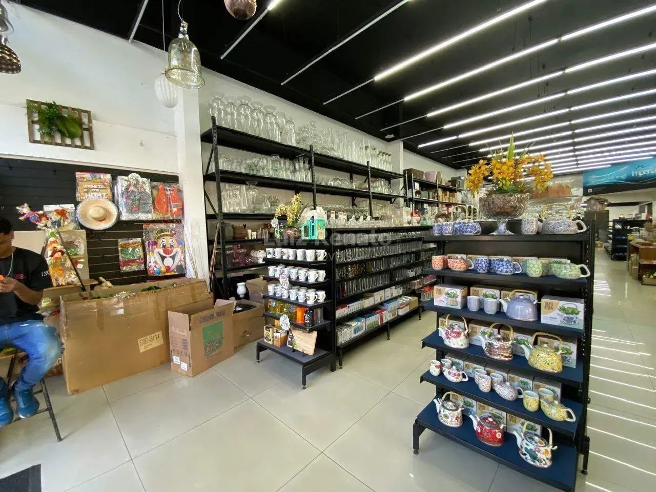 Loja comercial para alugar 910m² no bairro Buritis - Foto 3