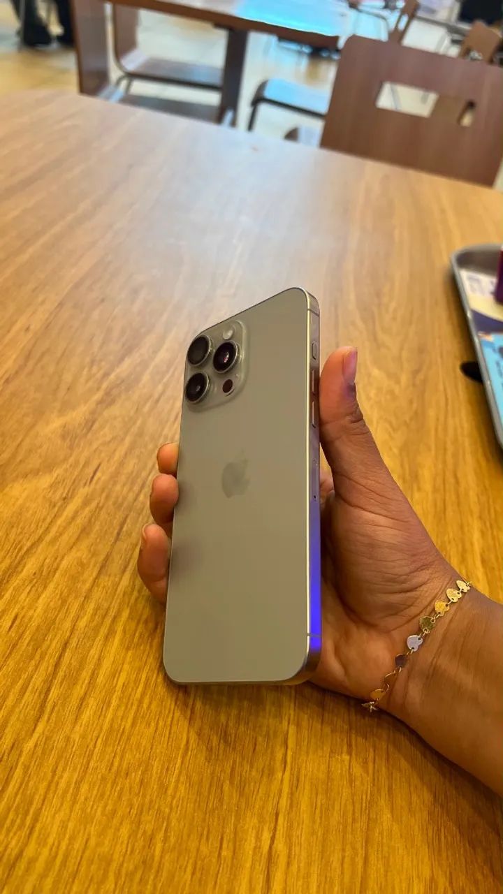 iPhone 16 pro Max, 100% bateria  - Foto 2