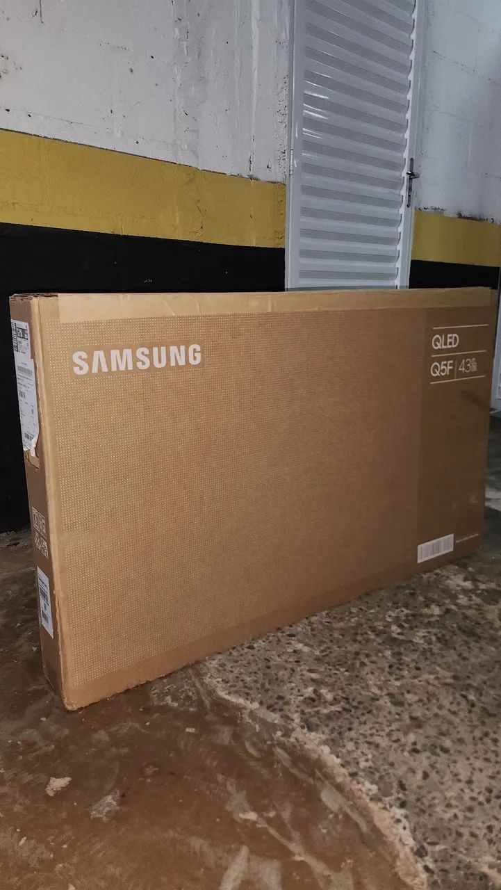 43 samsung Qled Q5F COM XBOX 1 ANO DE GARANTIA  - Foto 3