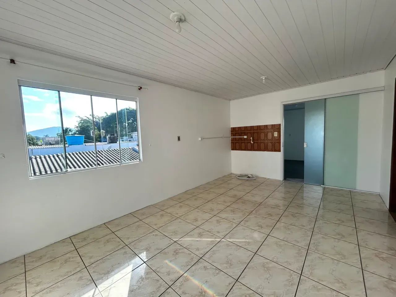 Casa com 02 Dormitórios no Bairro Murta - Foto 3