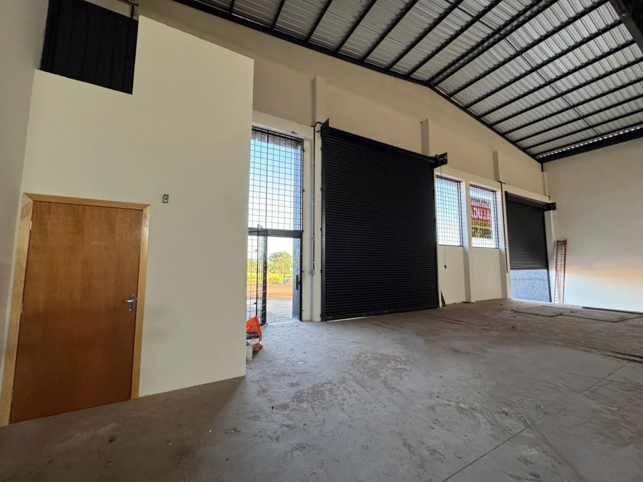 Barracão Comercial com 800m² | Diferencial: Doca | Marialva-PR - Foto 2