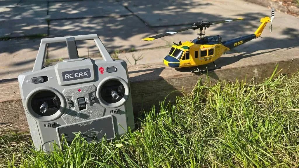 Helicóptero RC ERA C032 Lacrado