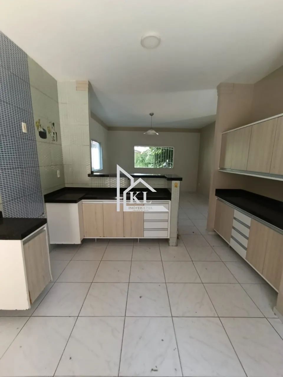 Casa Dúplex - 3 Quartos - Ventilada - 142M2 - Ótima Localização - Cidade Verde