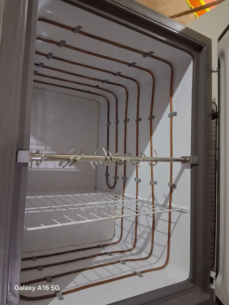 VENDE FREEZER CONSUL DE 305 LITROS  - Foto 4