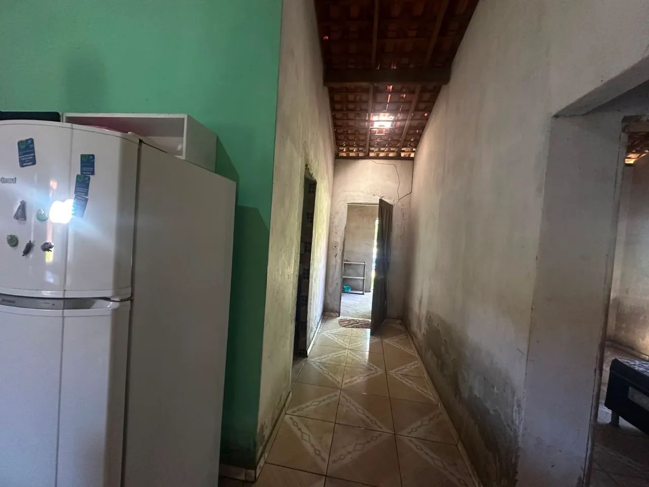 Vendo casa grande com quintal  - Foto 2