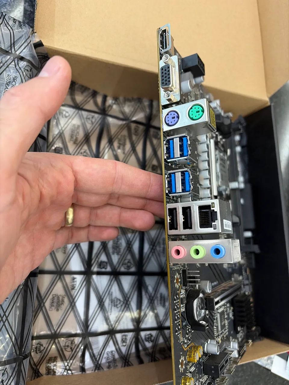 Ryzen 8400f + placa mãe MSI PRO a620M-E - Foto 2