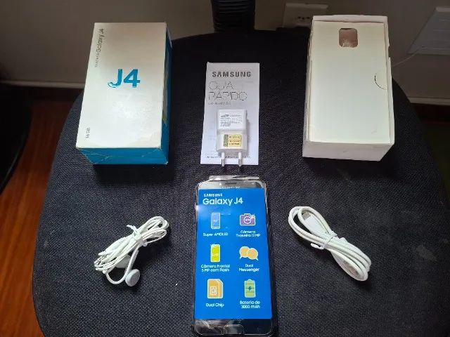 Celular Samsung Galaxy J4