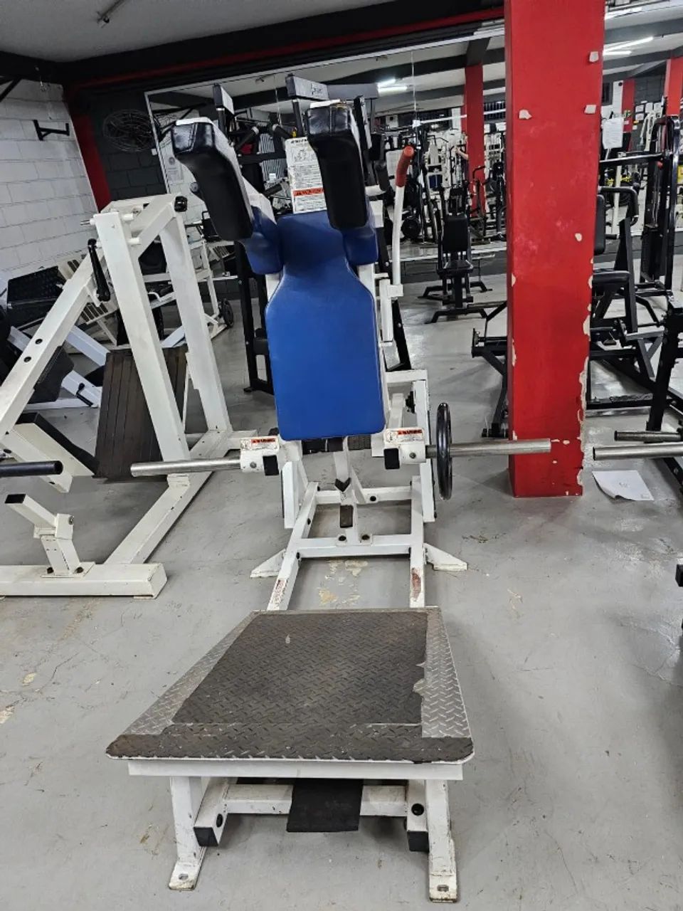 Agachamento articulado bodymaster