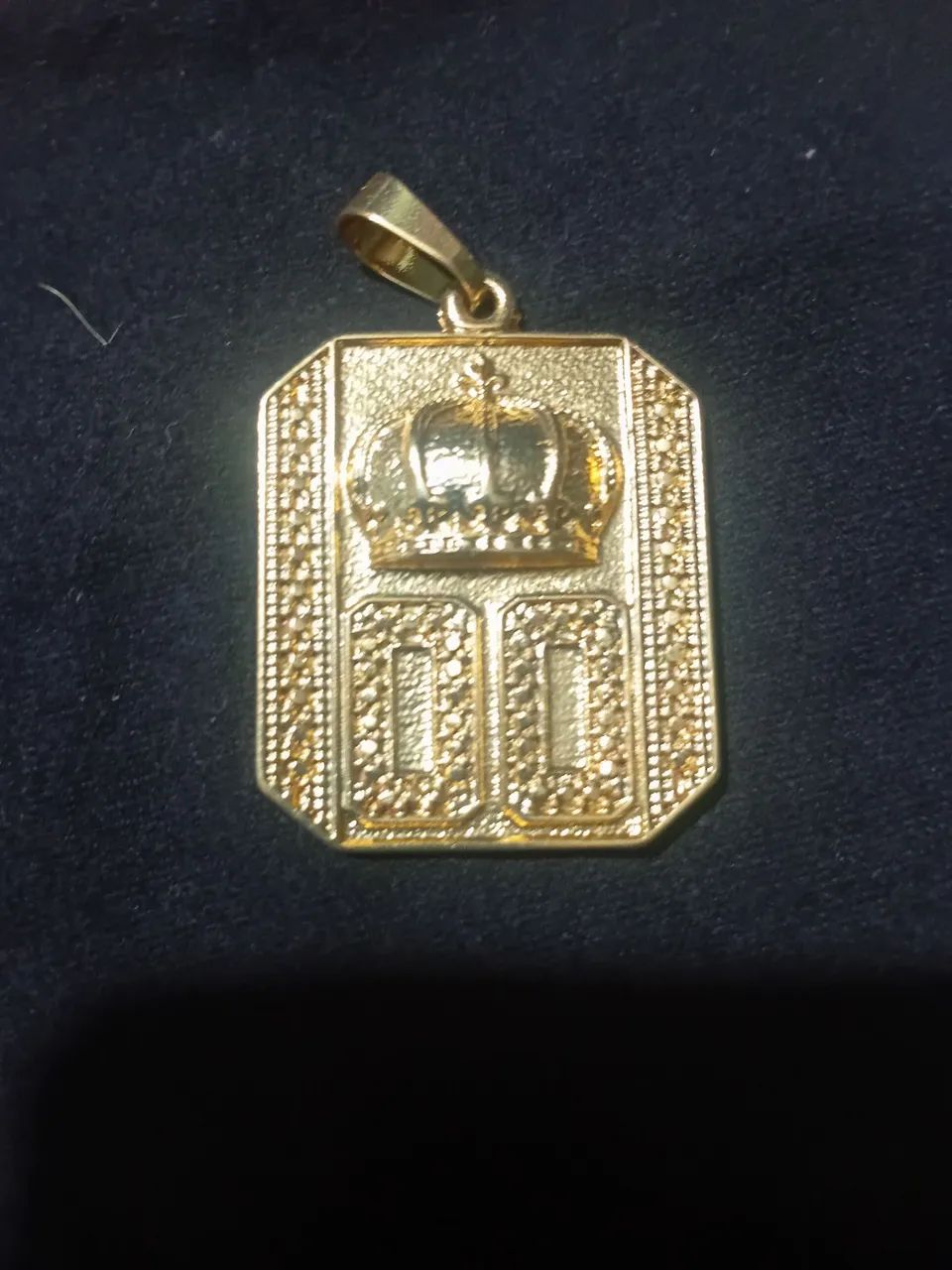 Medalha masculina dourada de 00 com coroa*nova*!