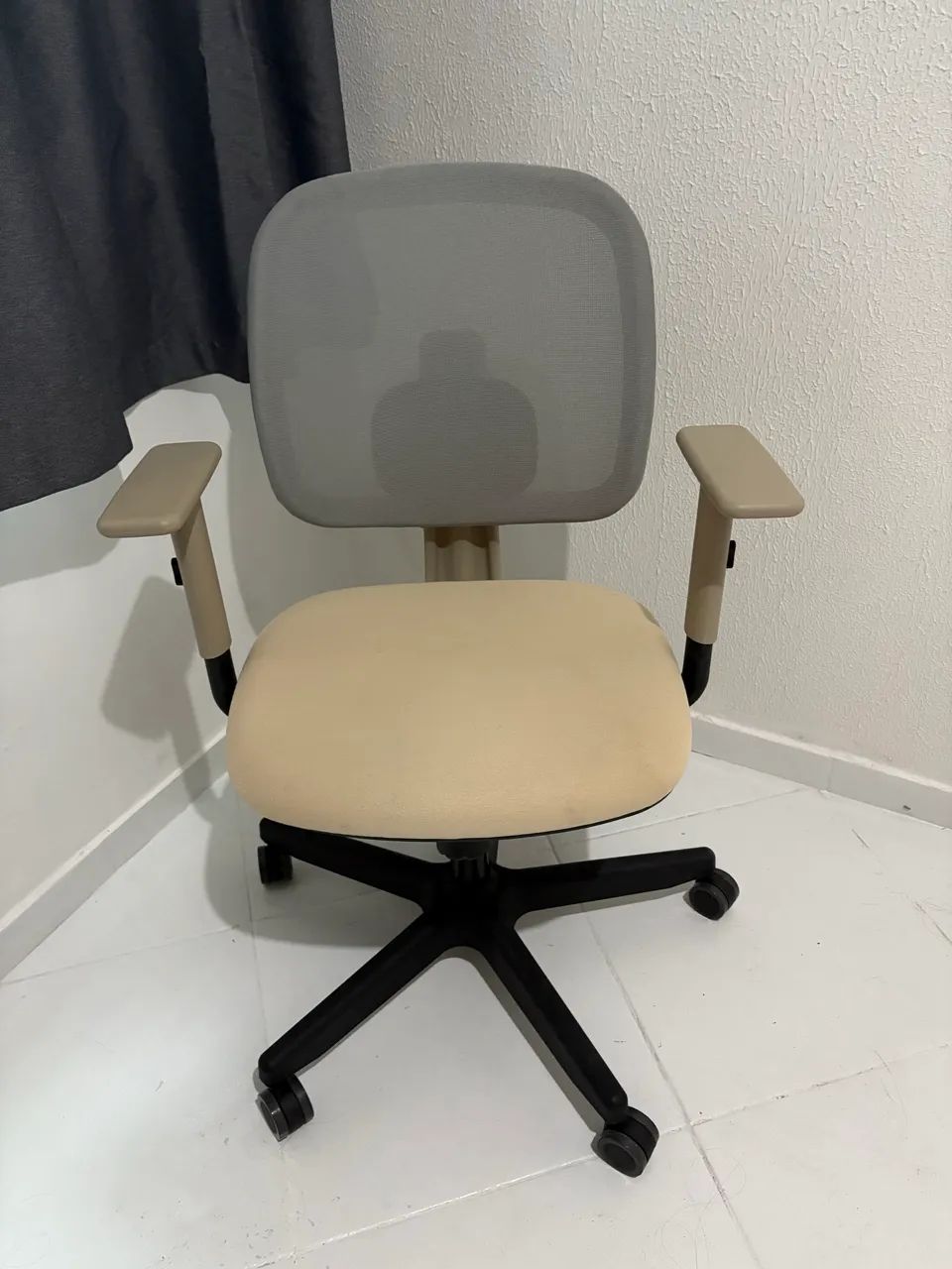 VENDO CADEIRA DOT ORIGINAL FLEXFORM 