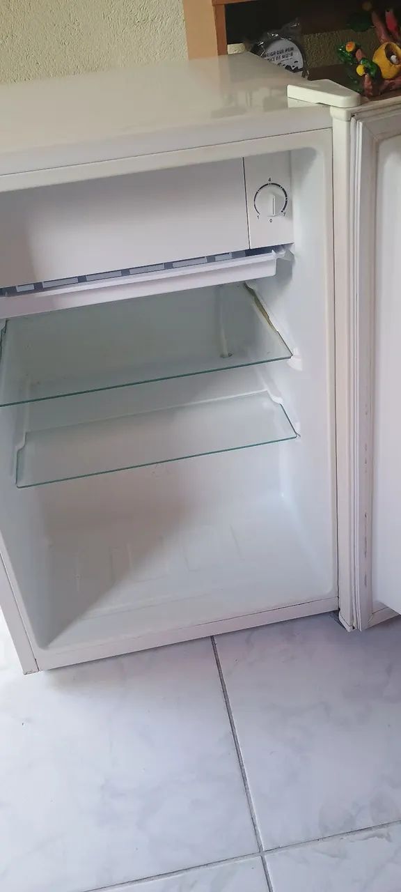 Vendo um ótimo frigobar da EOS  - Foto 2