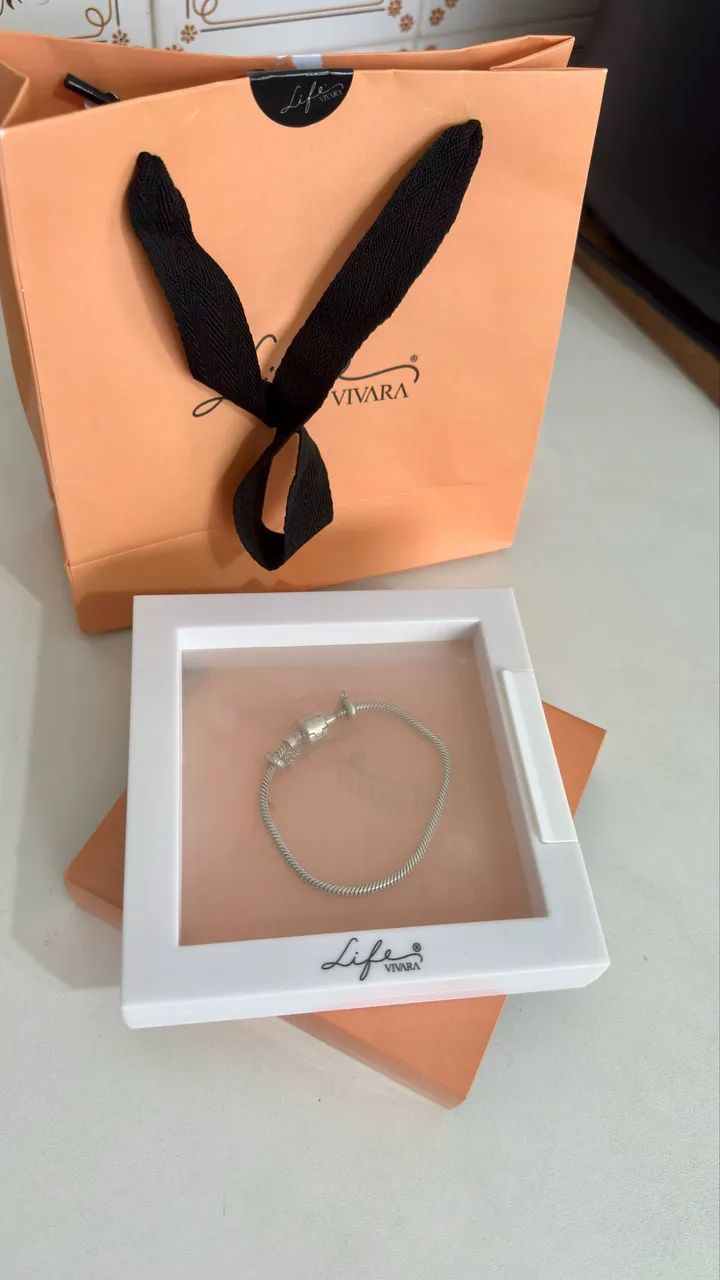 Pulseira Vivara Berloque nova