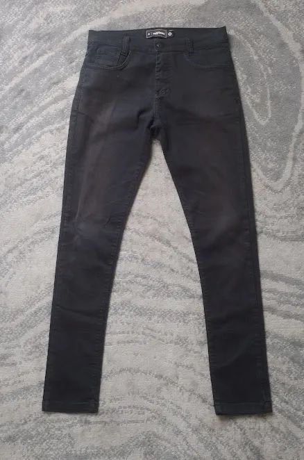 Calça jeans preta masculina