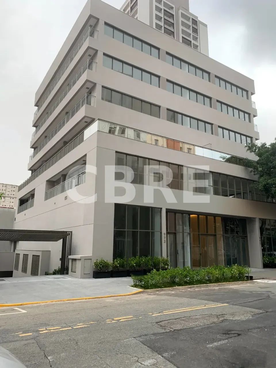 Lajes comerciais novas de 195 a 2.868 m² próximo ao Metrô Paraíso
