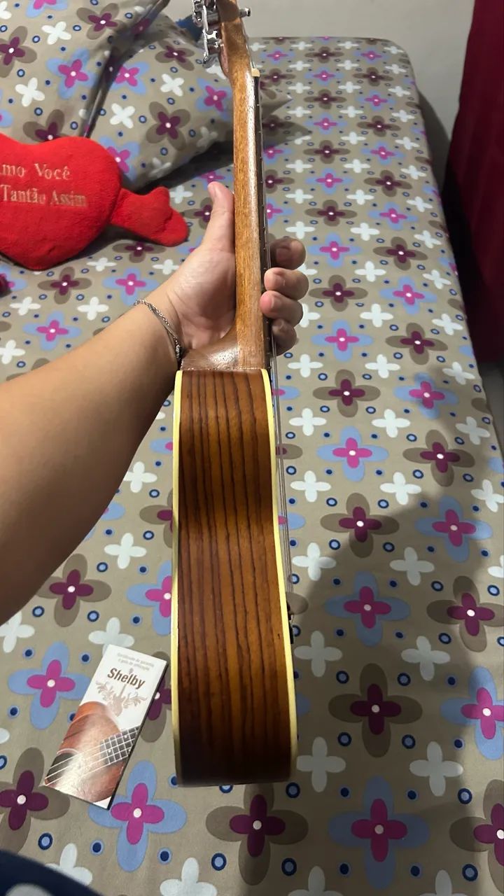 Ukulele  - Foto 2