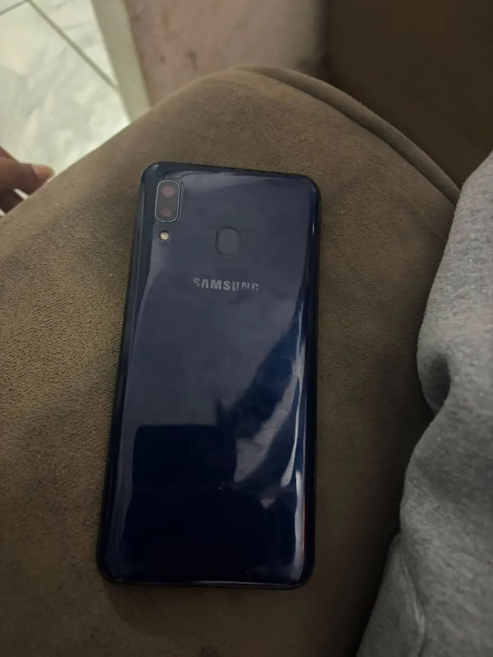 VENDO CELULAR QUEBRADO  - Foto 3