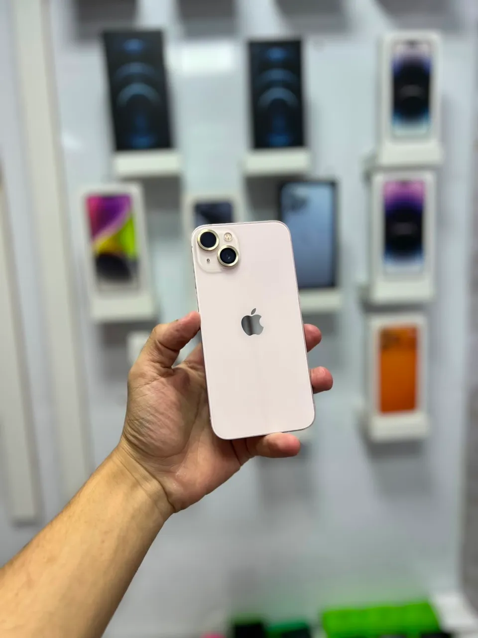 iPhone 13 - 128GB ?1.999,00 - Celulares e Smartphones - Samambaia
