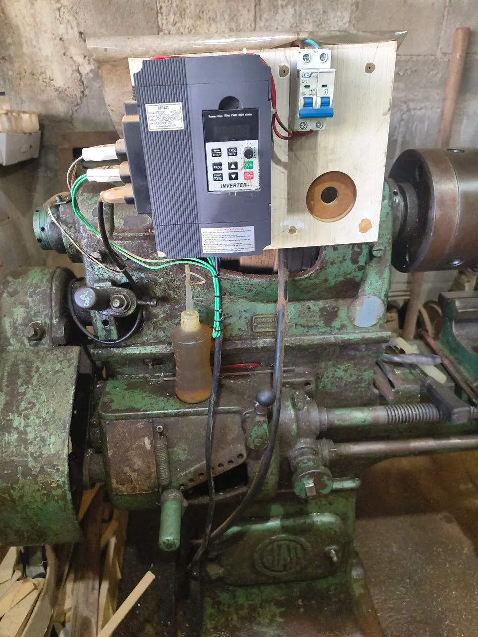 TORNO MECÂNICO 1,5 MTS ALEMÃO DE CORREIA. - Foto 4