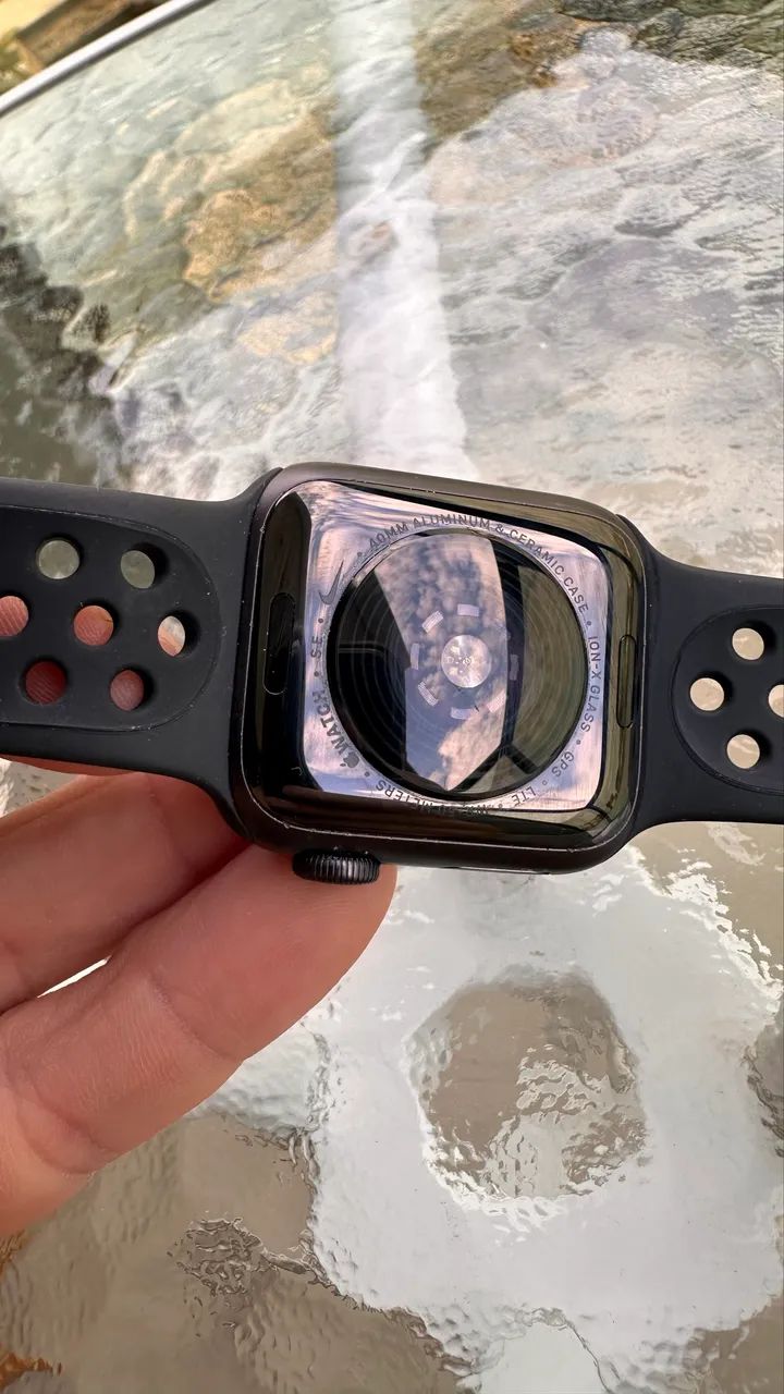 Apple Watch SE NIKE 42mm - Foto 4