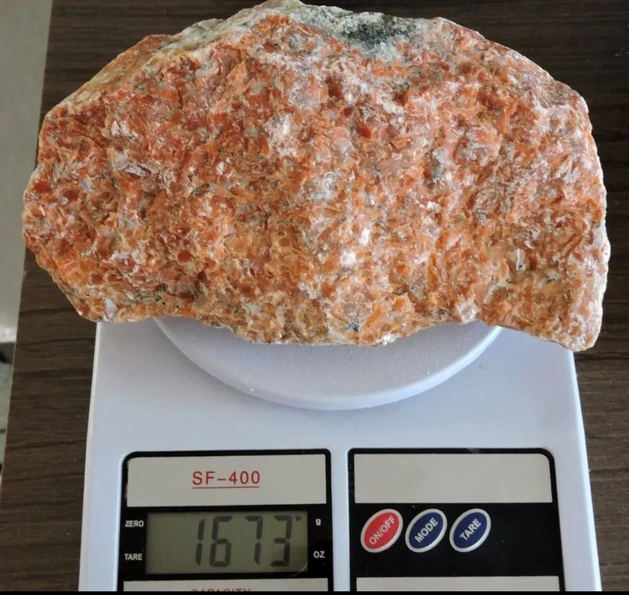 Calcita Laranja da Bahia com 1kg673g e 18,5 cm - Foto 3