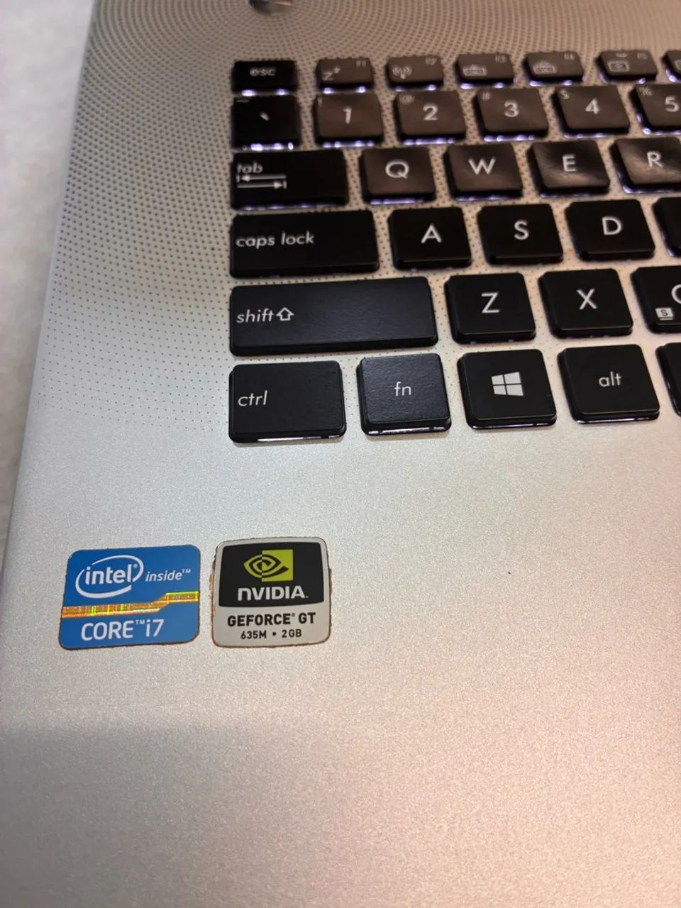 Notebook i7 - Foto 2