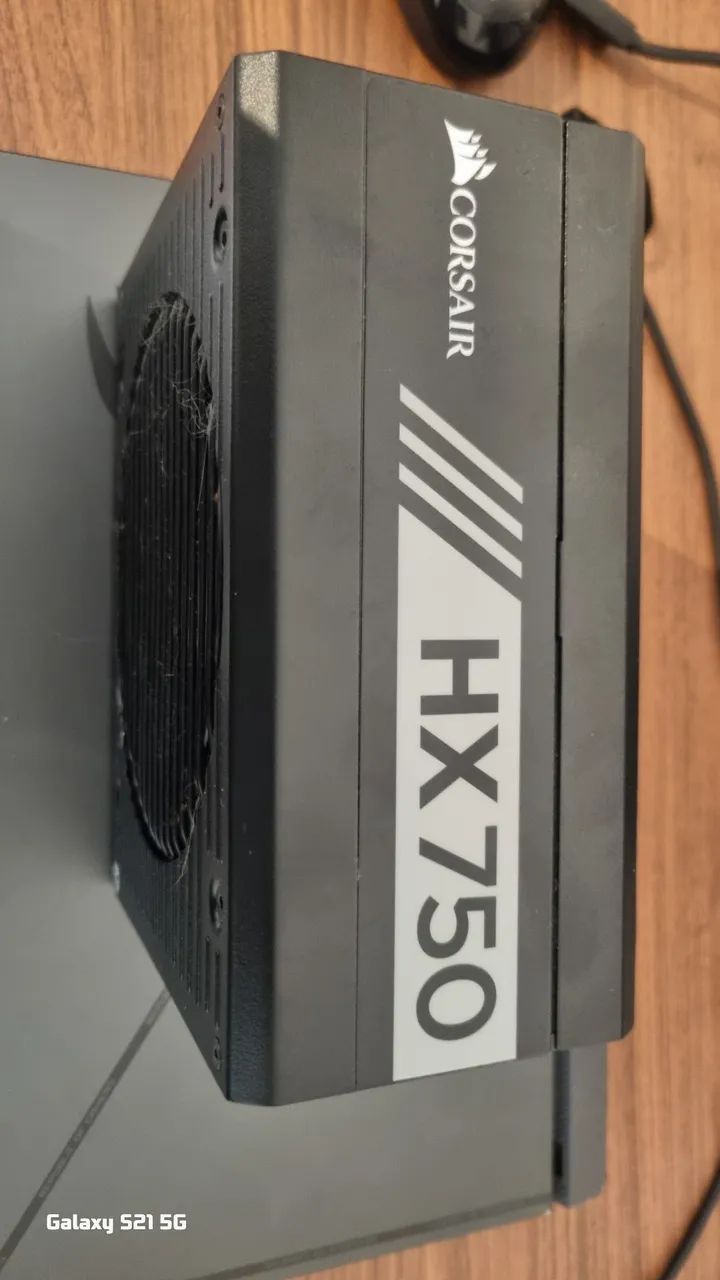 Fonte corsair hx750 platinum
