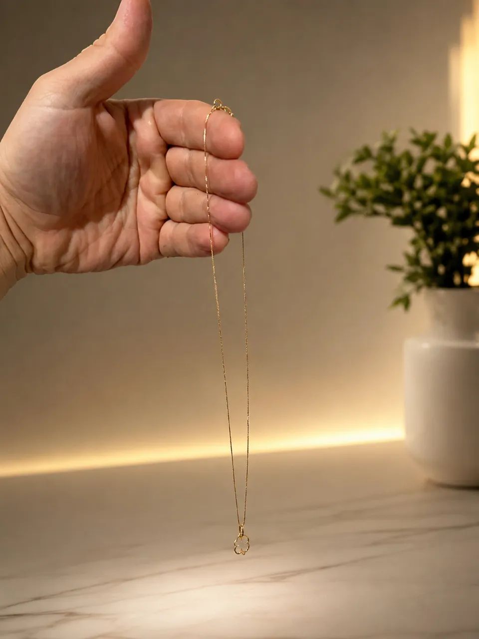 COLAR 18k PEÇA ÚNICA