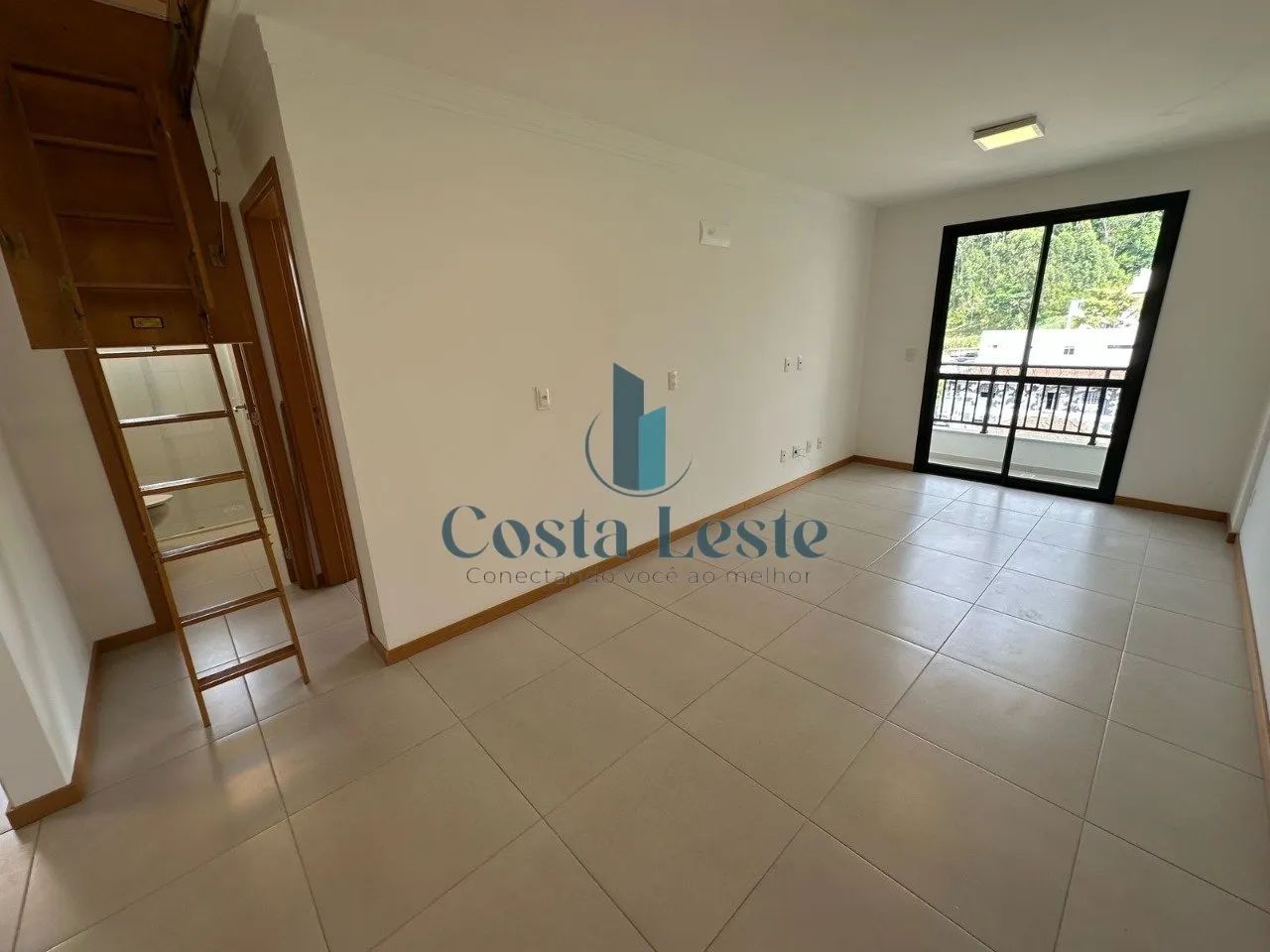 Apartamento de 1 dormitório com sotão na Trindade - Foto 2
