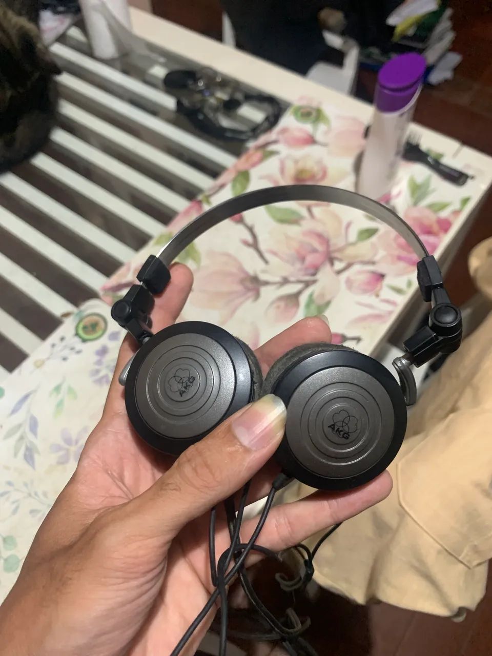 Akg K414p
