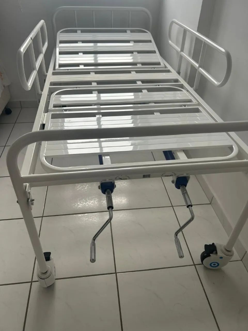 Cama Hospitalar Manual 2 Movimentos DX - Foto 4