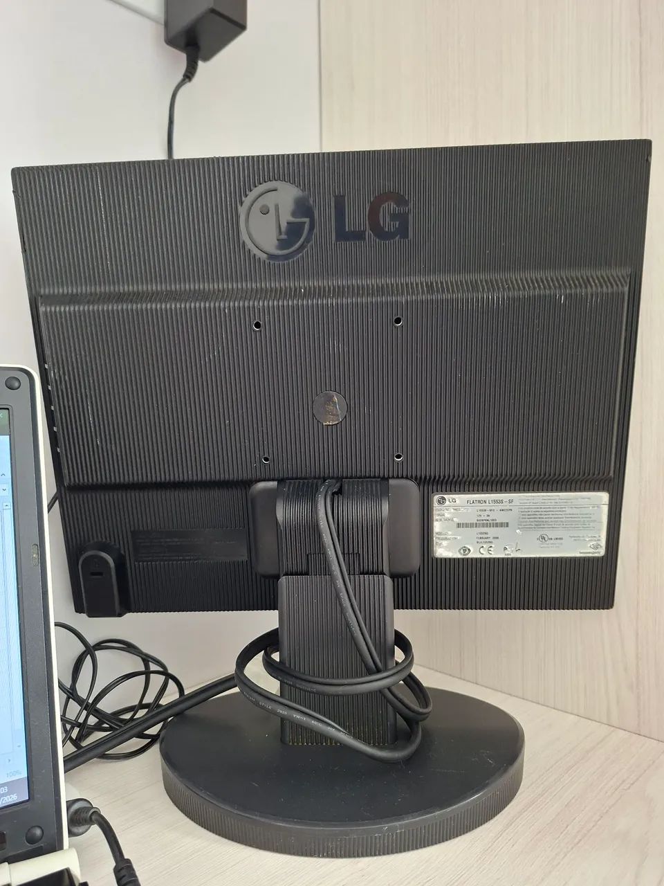 Monitor LG 15' Flatron 127v - Foto 2