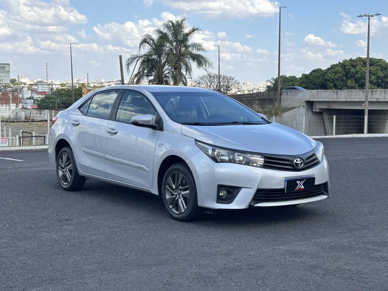 Toyota Corolla GLI 1.8 Flex 16V Aut. 2016