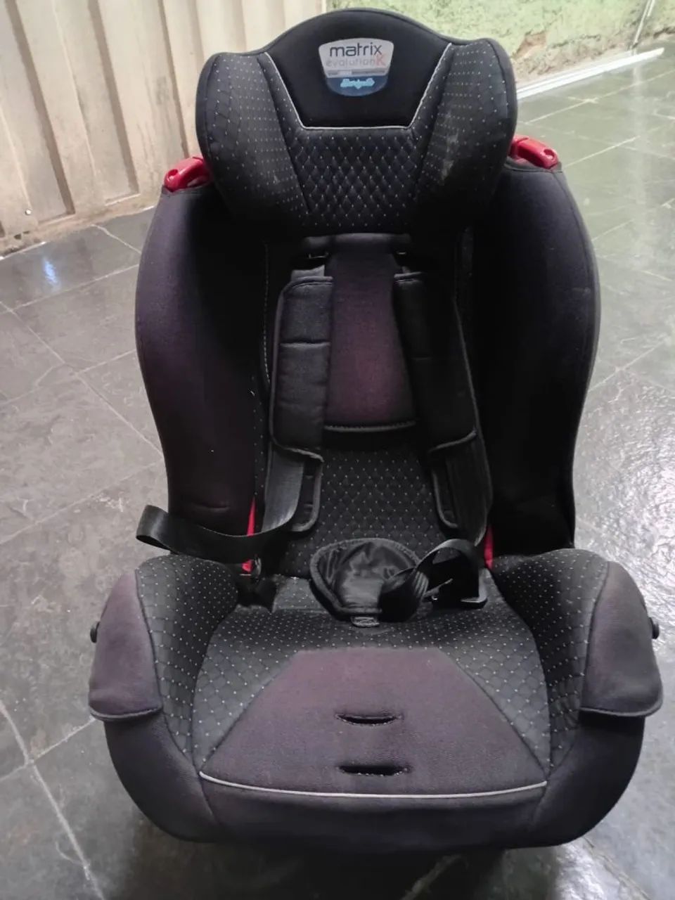 Vendo Bebê conforto pouco usado 