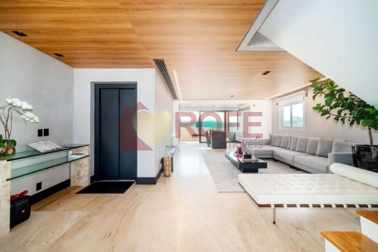Venda Condomínio Avis Rara | 472m², 5 suítes e 6 vagas | Cobertura Duplex em edifício ícon
