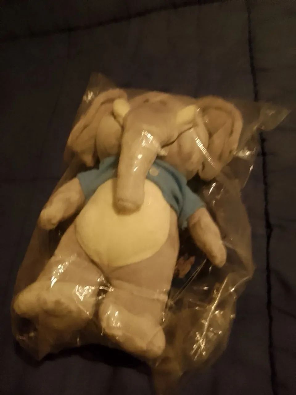 Urso pelúcia Nestle.