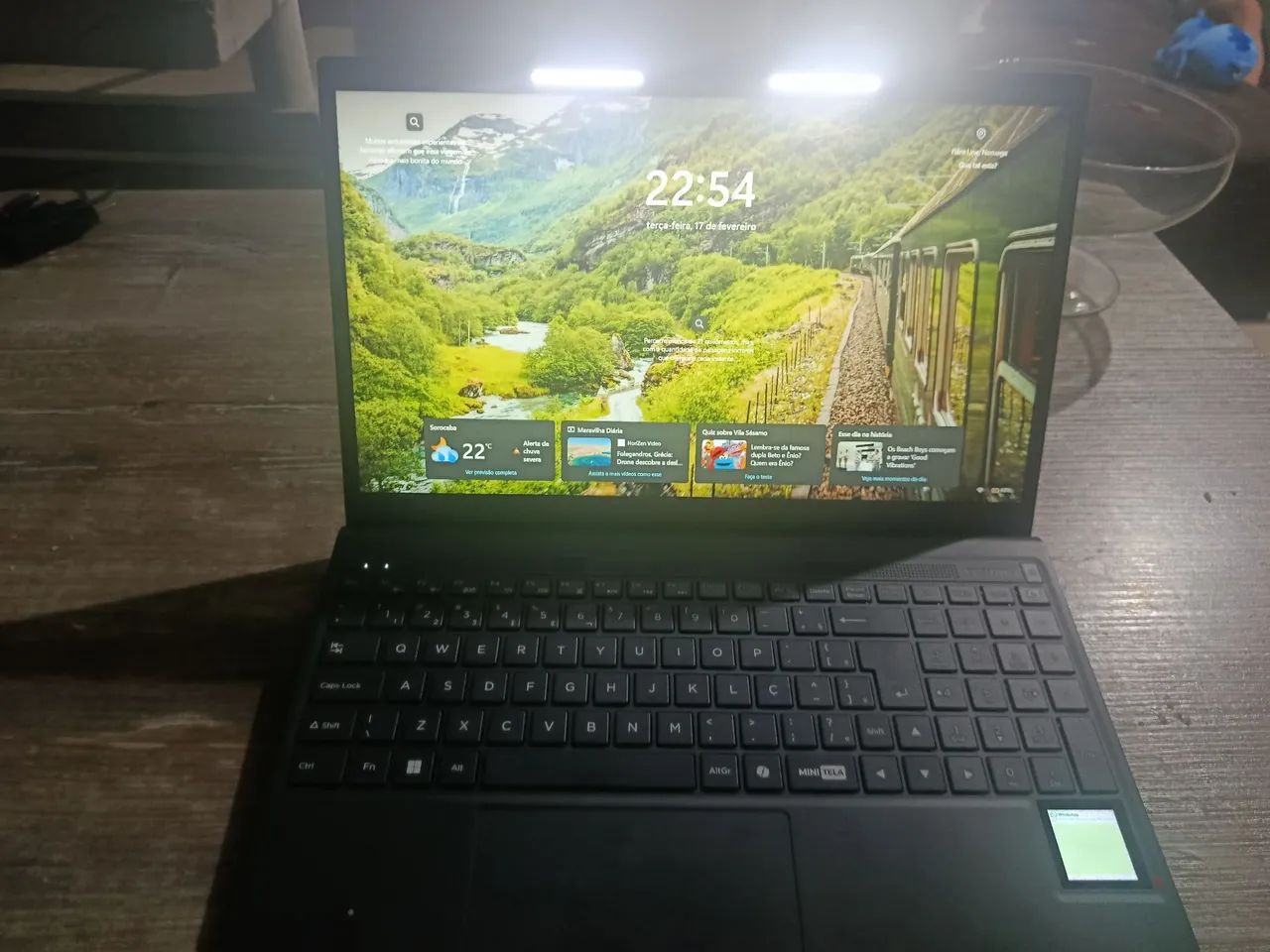 Notebook positivo c15 com mini tela ou troco por Xbox séries ou tv