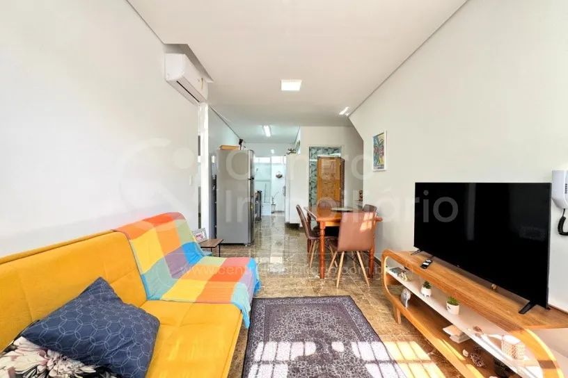 APARTAMENTO à venda com 2 quartos em Peruíbe, no bairro Centro - Foto 4