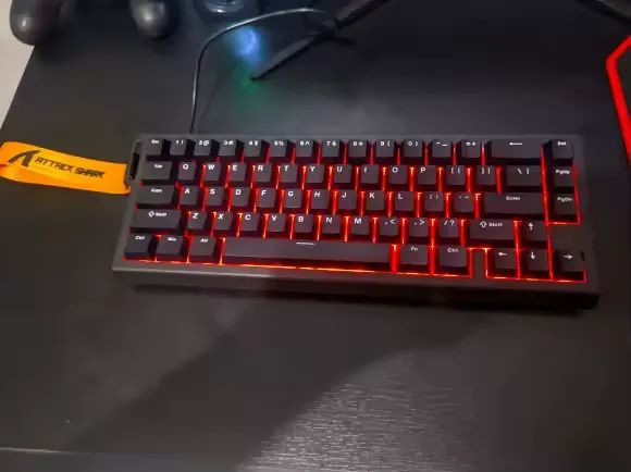Teclado Attack Shark x68