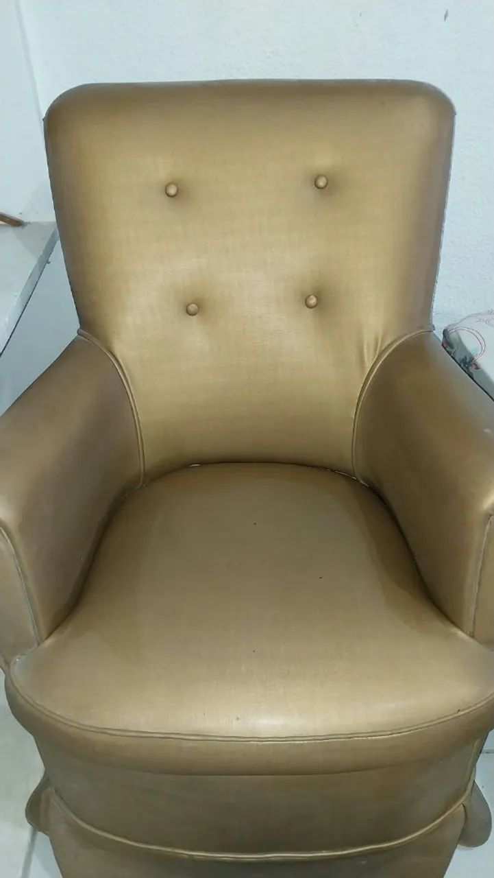 Poltrona de balanço com pulf  - Foto 5