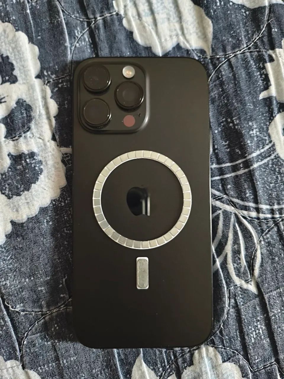 iPhone 16 pro max na garantia. 98% saúde super novo - Foto 2