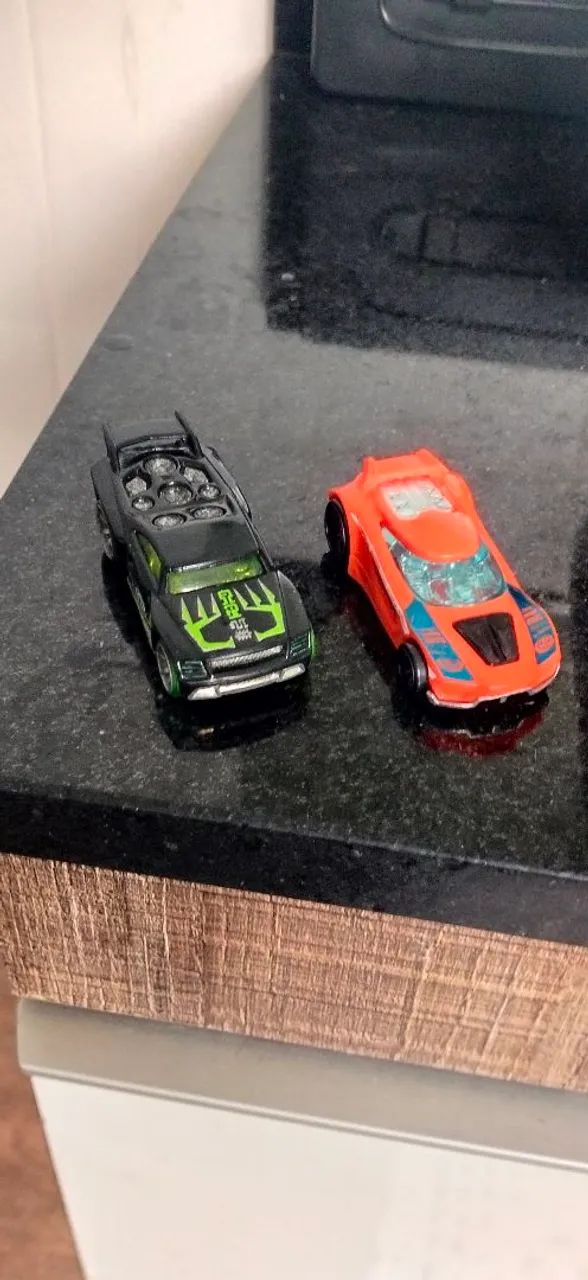 HOT WHEELS ACCELERACERS + FERRARI+ LAMBORGHINI  - Foto 3